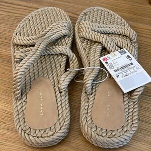 Beautiful Zara Home Raffia sandals